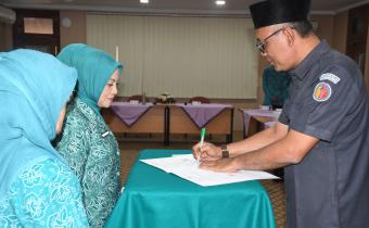 8 Juni 2026 Mengawal Demokrasi Bersama Bawaslu Kudus dan TP PKK Tandatangani Nota Kesepahaman